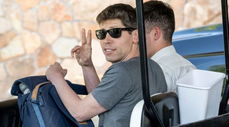 Sam Altman Feels ‘Politically Homeless’ As Frenemy Musk Proposes Third Party