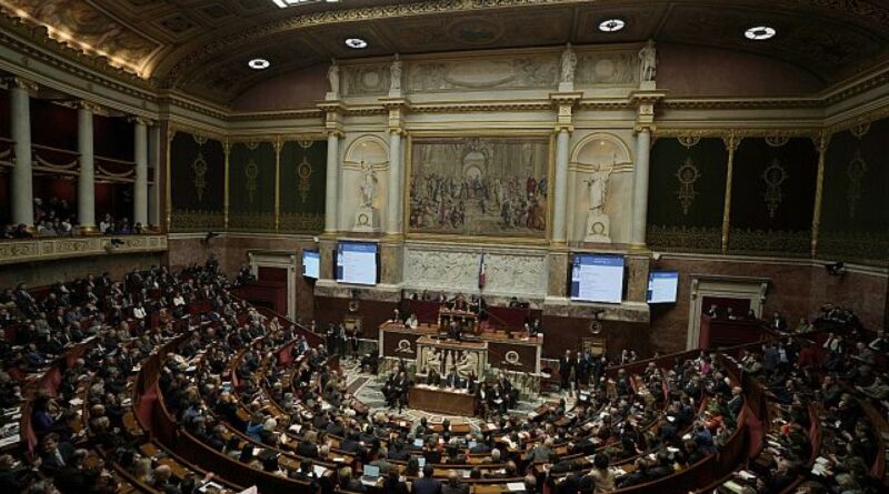 French parliament votes to return sacred “talking drum” to Ivory Coast