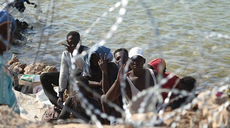 Libya deports 700 Sudanese migrants in crackdown on trafficking