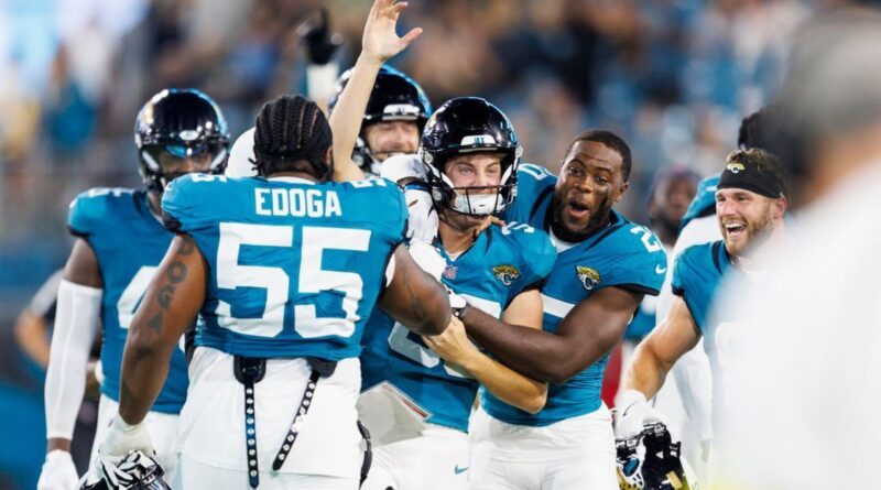Jaguars’ Little nails would-be-record 70-yard FG
