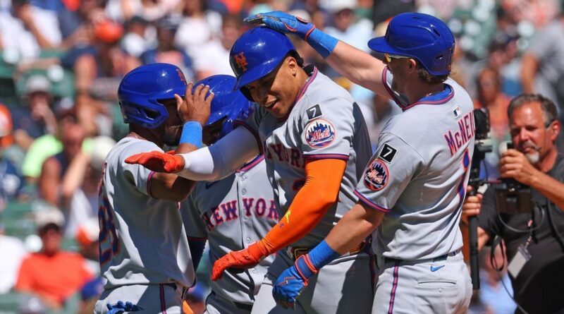 Soto hits grand slam, triple to spark Mets in win