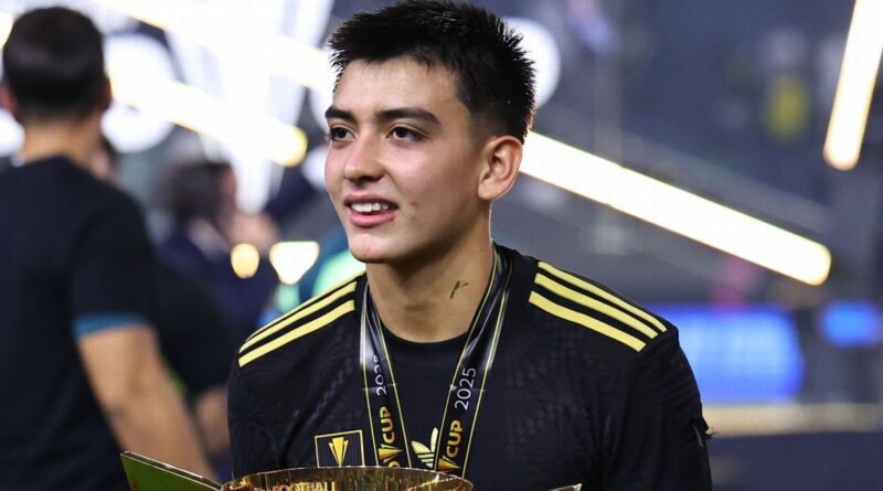 Transfer rumors, news: Mexico’s Mora on Arsenal, City, Madrid, Barça radar