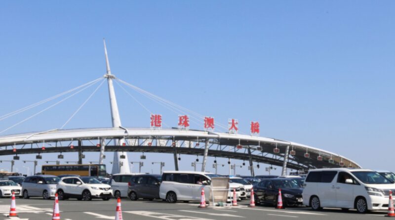 Closed road permit exempted for northbound cars