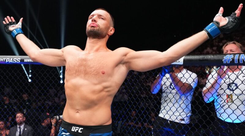 Expert picks, best bets: Can Reinier de Ridder continue his 2025 win streak?