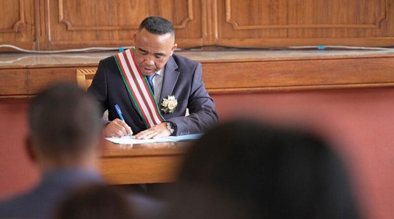 Madagascar coup leader Michael Randrianirina names businessman as new prime minister