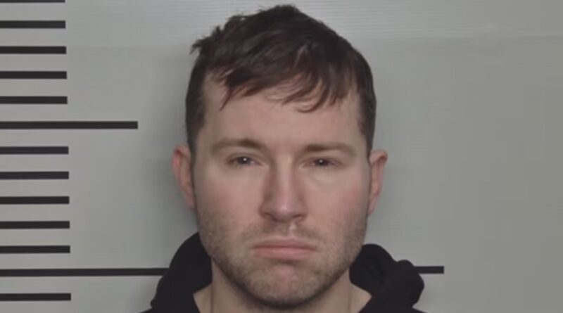 YouTuber ‘Mr. Crafty Pants’ Allegedly Arrested for Child Porn