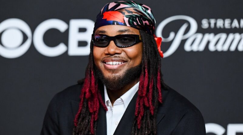 Leon Thomas Celebrates ‘Mutt’ Reaching Hot 100 Top 10: ‘Let This Be a Sign to Keep on Working & Chase Your Dreams!’