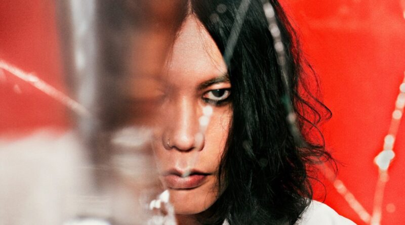 Kenshi Yonezu’s ‘IRIS OUT’ Returns to No. 1 as Number_i’s ‘LAVALAVA’ Bows as No. 2 on Japan Hot 100