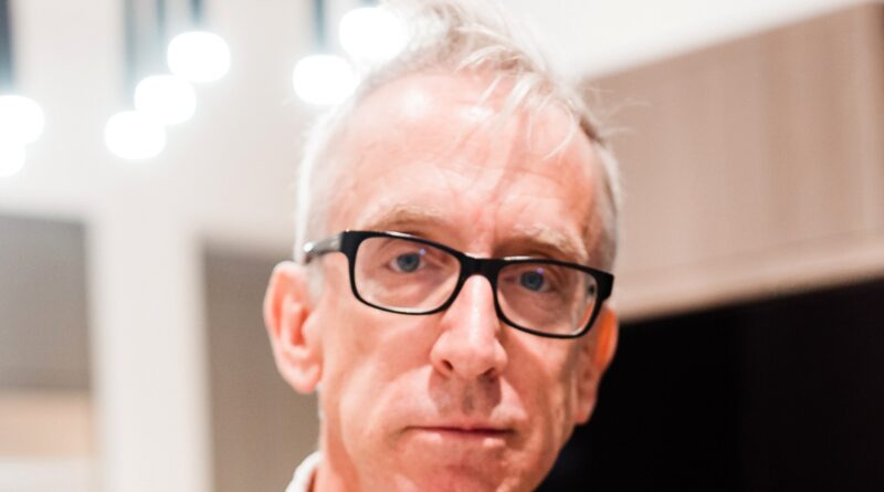 Andy Dick Drinks Alcohol From Morning to Night, Doesn’t Do Drugs as Much