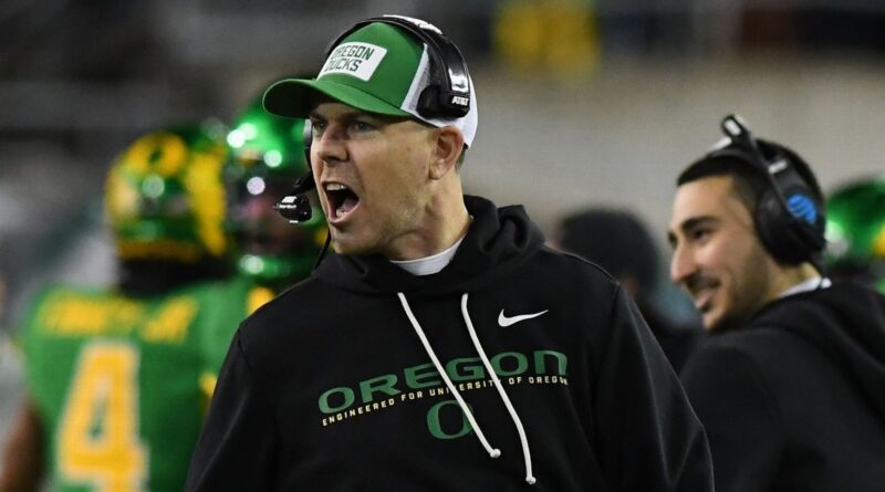 ‘Just lock in and focus’: How to do two jobs in the College Football Playoff